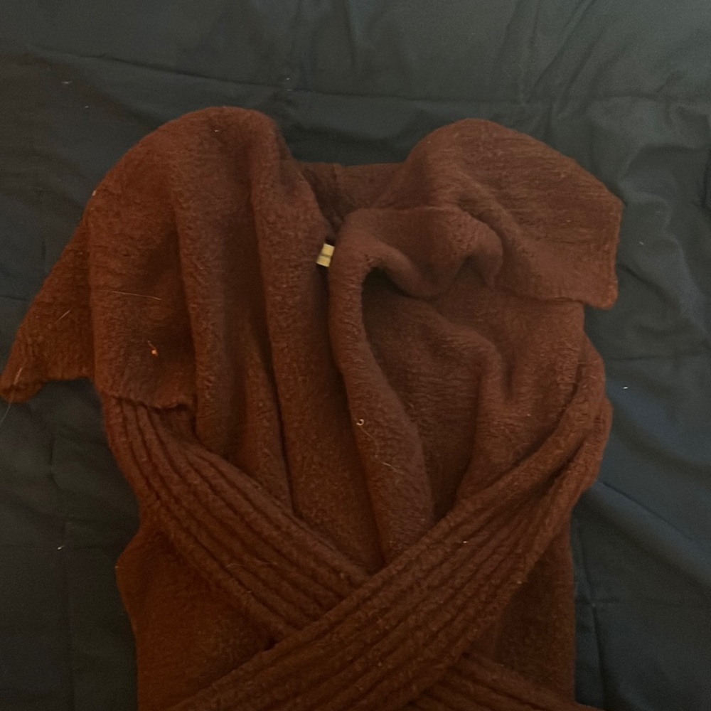 Abercrombie and fitch maroon cardigan